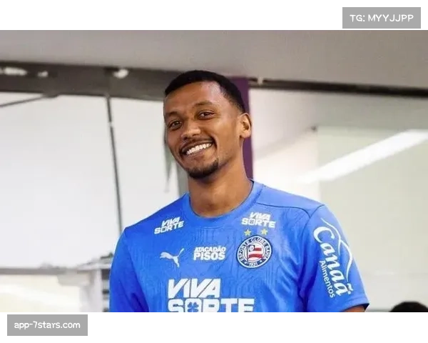 青岛西海岸从巴甲巴伊亚引进中场雷森德,完成外援阵容最后拼图